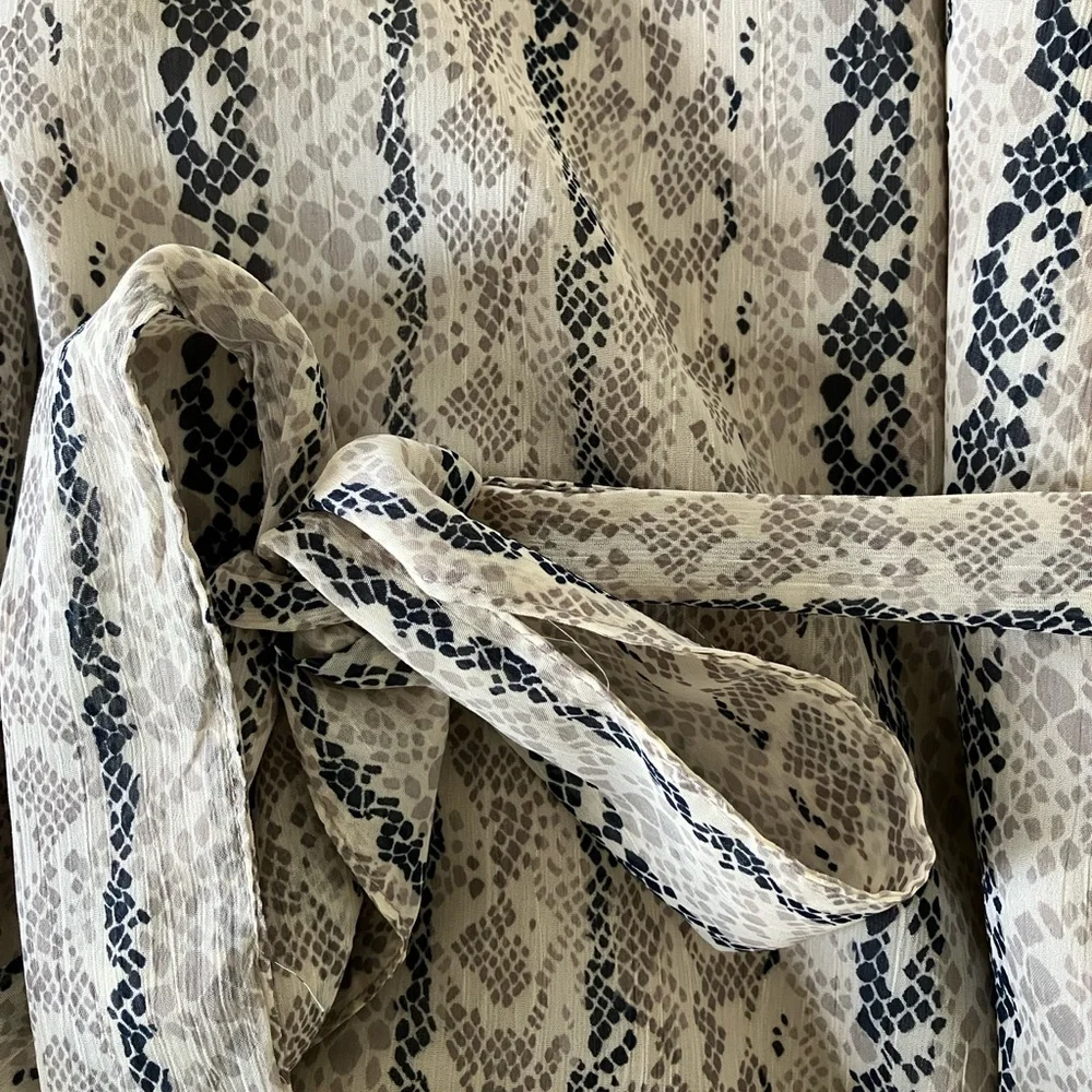OXMO Snake print dress with adjustable straps and tie belt XL